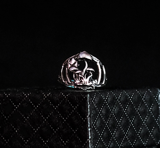 Magical Mushroom Ring